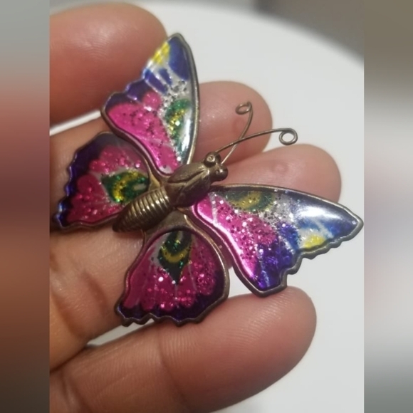 Elegant Jewelry Multi Color Butterfly Pin for Women. 🌴 - Picture 6 of 6